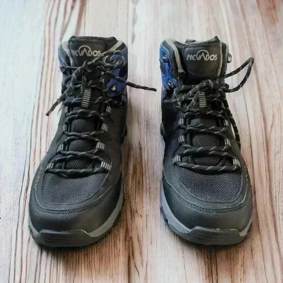 Nevados Goldrock New With Tags Men's Size 9M Work/Outdoor Boots. Gray and Blue - Picture 4 of 4